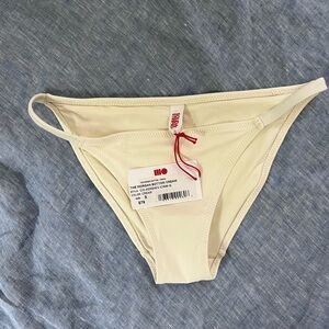 NWT Solid and Striped Morgan Bikini Bottom Size S